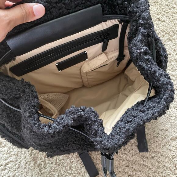 Caraa Cirrus Sherpa Backpack Travel Rucksack Teddy Fuzzy Black